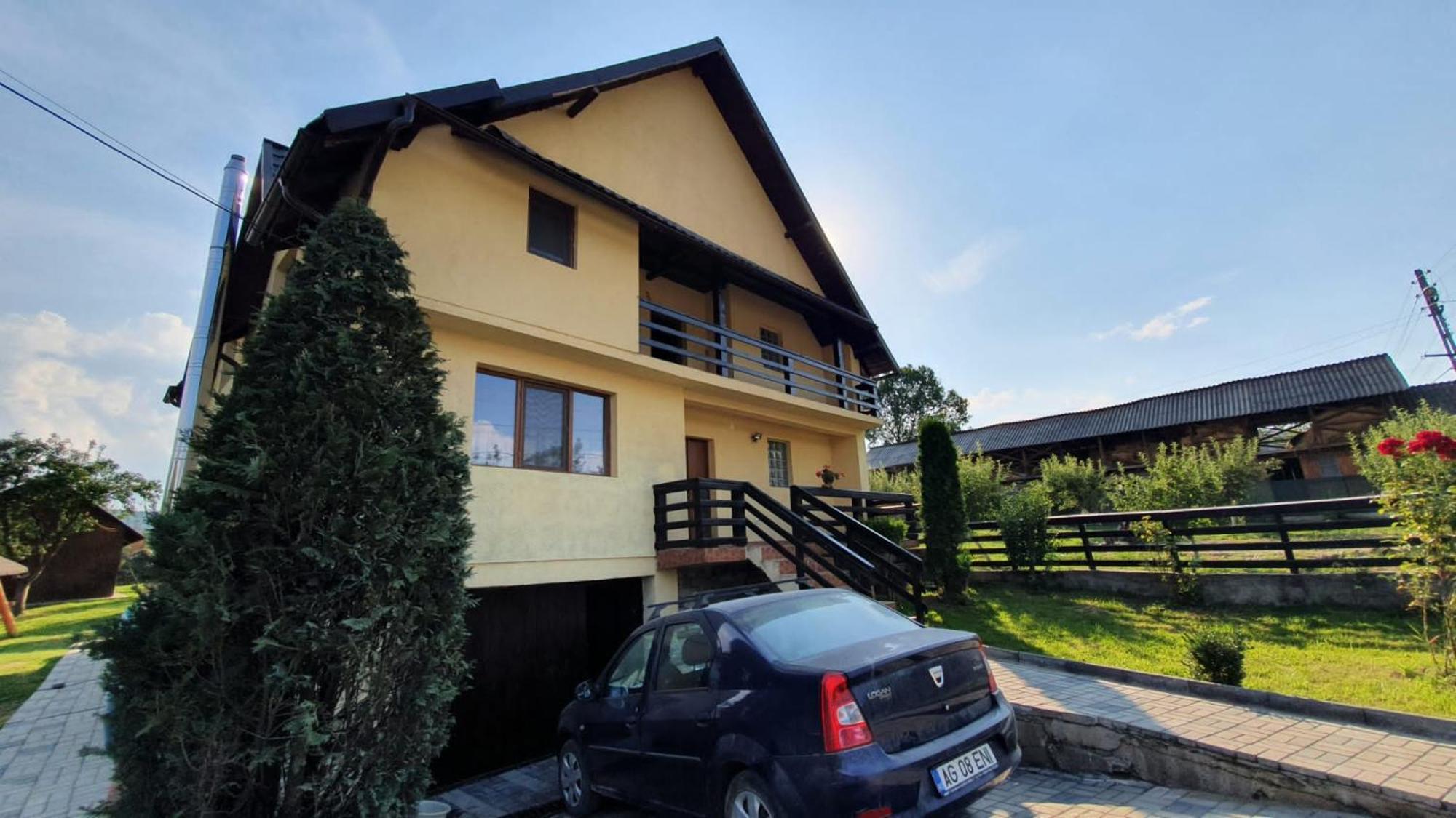Popasul Galesean Hotell Galesu Exteriör bild